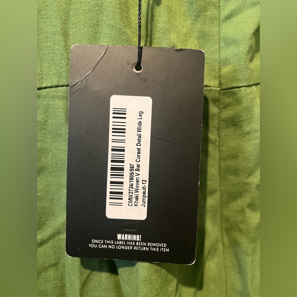 PrettyLittleThing Green Maxi A-Line Jumpsuit Casual - Picture 3 of 5